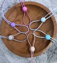 Gambar Strap Masker Hijab tali Korea Elastis Konektor Headloop Tali Masker Kalung Masker  2in1 POLOS BERWARNA SOFT dari firstmed.id Kota Medan 3 Tokopedia