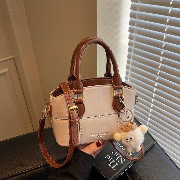 【Hot Túi nữ phối đồ - Dáng vuông thanh lịch + đồ trang trí