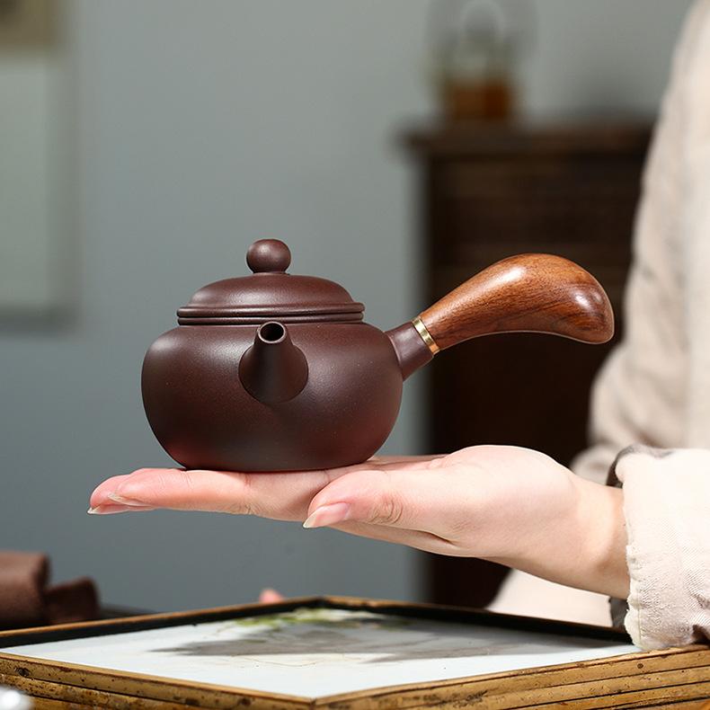 Product Introduction of # Purple Clay Pot# [Lifetime Fidelity] Yixing Purple Clay Pot Pure Handmade Famous Authentic Tea Brewing Size Capacity Yixing Original Yixing Clay Teapot Tea Set Purple Clay Handmade Vintage Tang Yu Pot Household 22