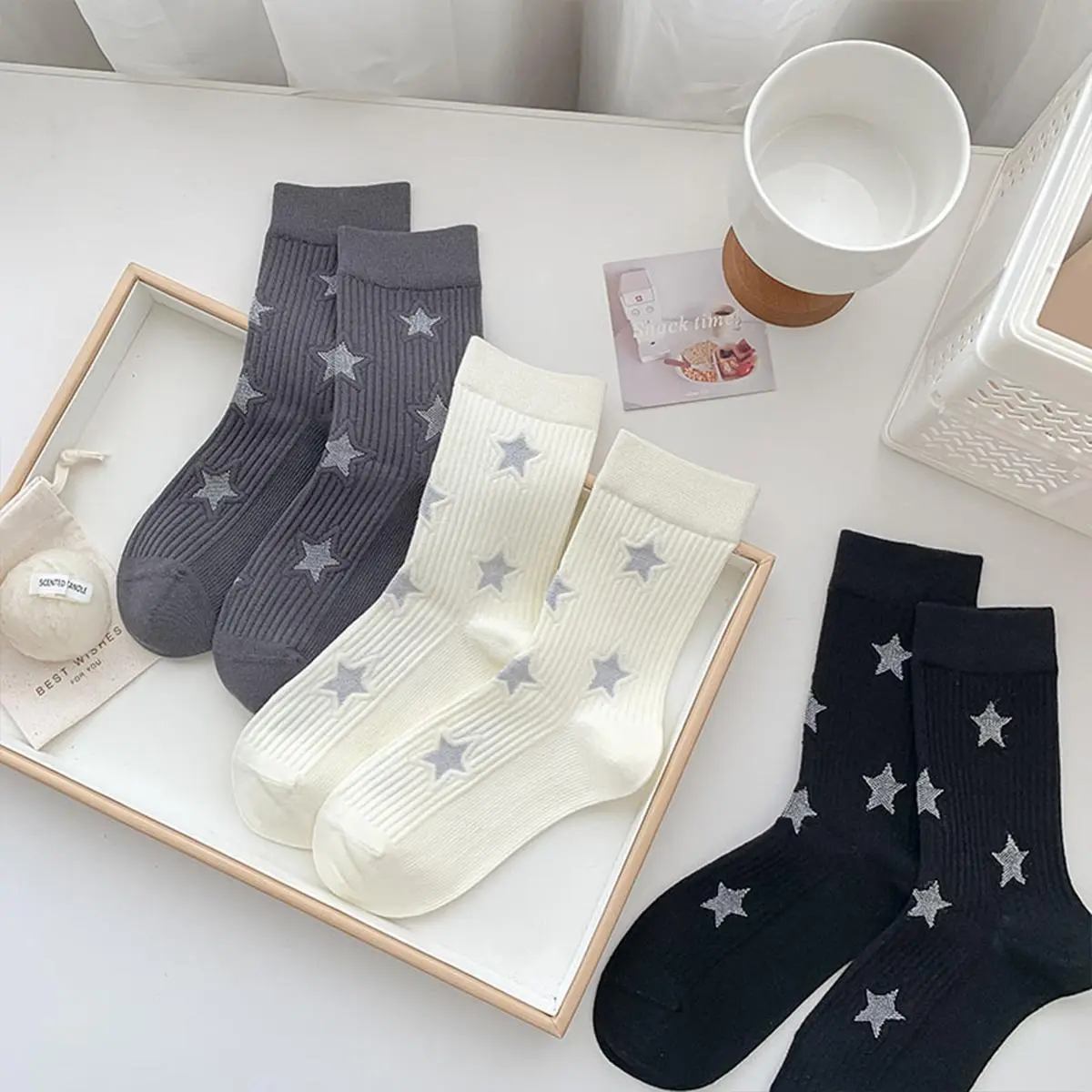Five-Pointed Star Athletic Socks For Sports Enthusiasts | Comfortable And Durable | #AthleticSocks #SportsSocks #StarPattern