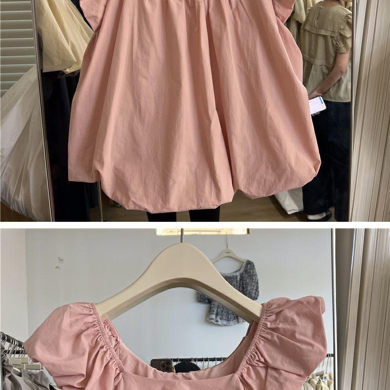 Product Introduction of French Style Flying Sleeve Shirt Female 2024 Summer New Design Sense Small Public Net Red Dew Collarbone Sweet Top Womenswear Blouse Lingerie Lady Comfort Basic Minimalist 3