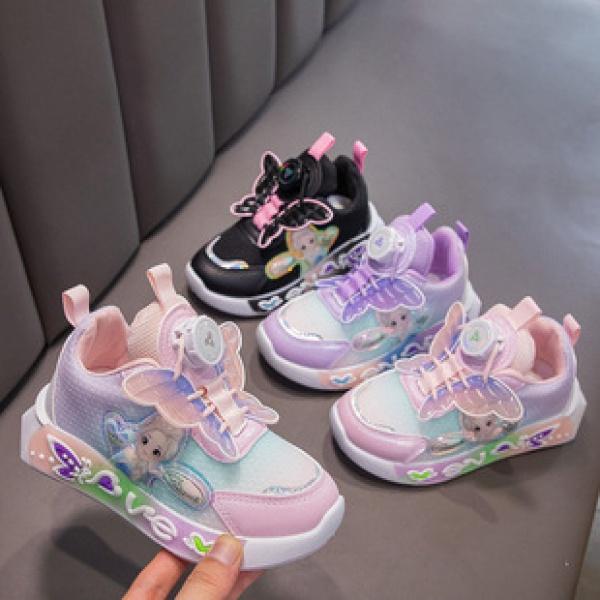 Product Introduction of Spider-Man with Light Children's Sandals 2024 Summer New Anti-Kick Closed Toe Sandals Boys Children Beach Shoes 20