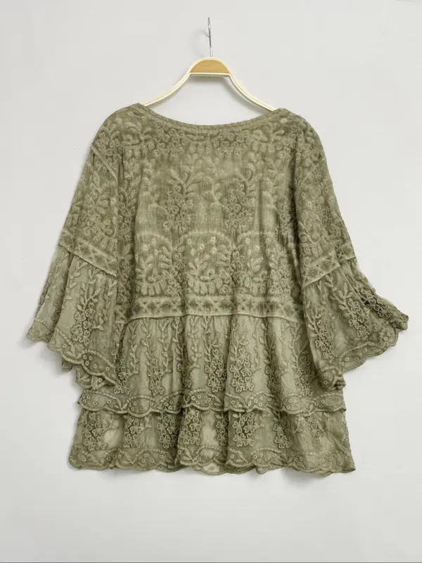 Women's Floral Embroidery Blouse, Boho Casual Flounce Sleeve Top for Summer, Ladies Clothes for Daily Wear 1