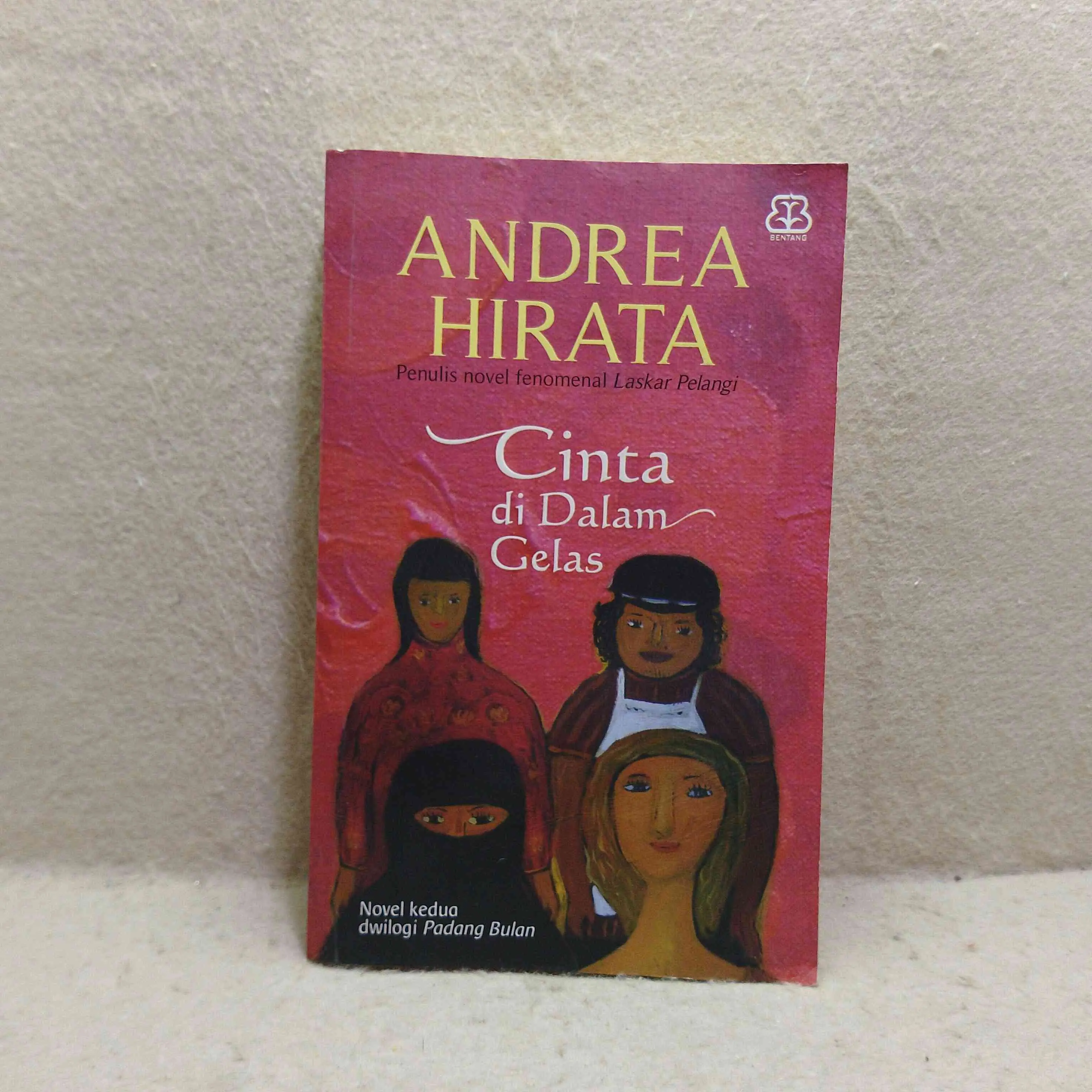 Novel Andrea Hirata Paket Dwilogi Padang Bulan Cinta di Dalam Gelas