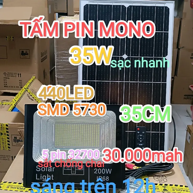 Đèn năng lượng mặt trời 200w-300wcao cấp tấm pin mono 35w 8