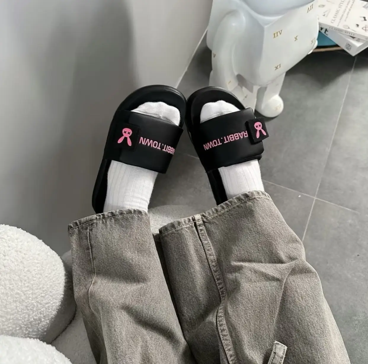 (Lùi 1 size)Dép quai xé RABBIT TOWN xinh xắn,dép quai dán Hàn Quốc đế cao 3cm DéP Slipper Quai Ngang Đế Bằng Nữ Có Quai