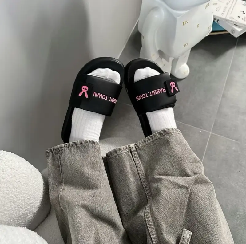 (Lùi 1 size)Dép quai xé RABBIT TOWN xinh xắn,dép quai dán Hàn Quốc đế cao 3cm DéP Slipper Quai Ngang Đế Bằng Nữ Có Quai