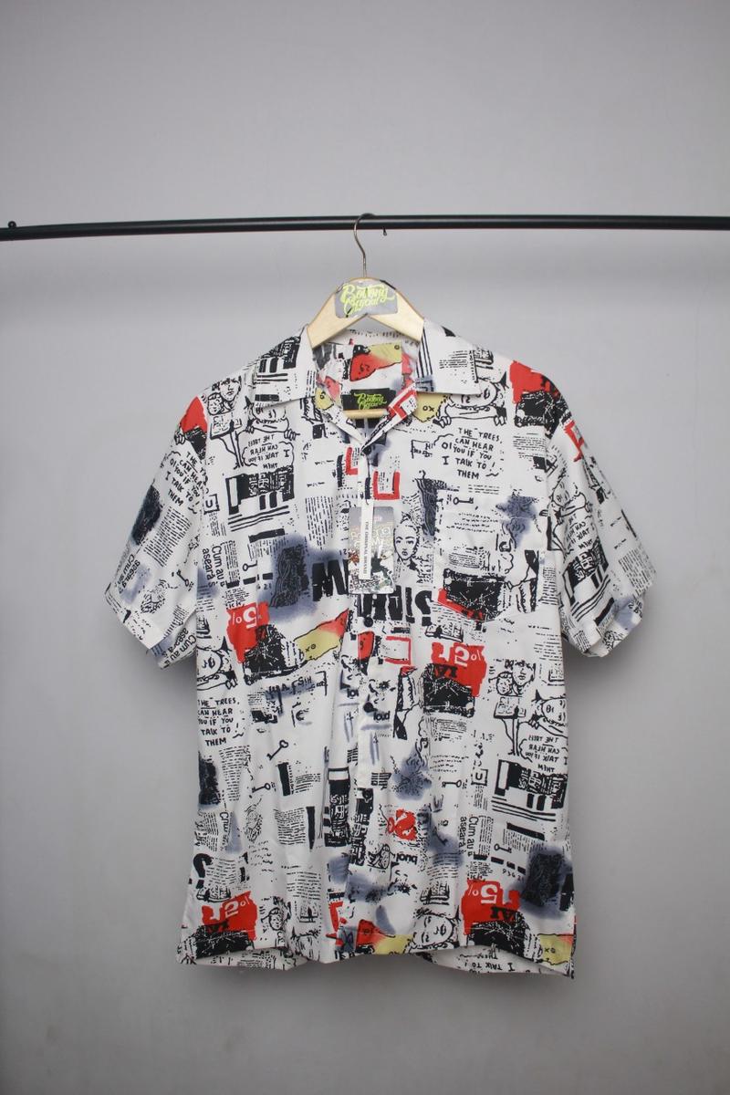 Product Introduction of Kemeja Pantai Pria Dewasa | Kemeja Hawai Pria Motif Abstrak V-Neck 3