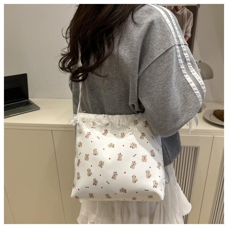 Product Introduction of Sewing Line Magnetic Snap Spring 2025 Women's Bag Shoulder Bag Personality Trend Large Capacity 27