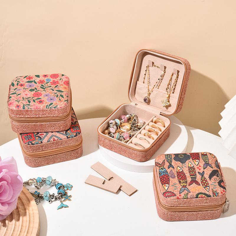 Hộp Đựng Trang Sức, Họa Tiết Mới, Cầm Tay, Thích Hợp Đi Du Lịch, Có Khóa Kéo, Cho Nhẫn, Vòng Cổ, Hoa Tai Và Bông Tai, Hộp Đựng Đồ Trang Sức 1