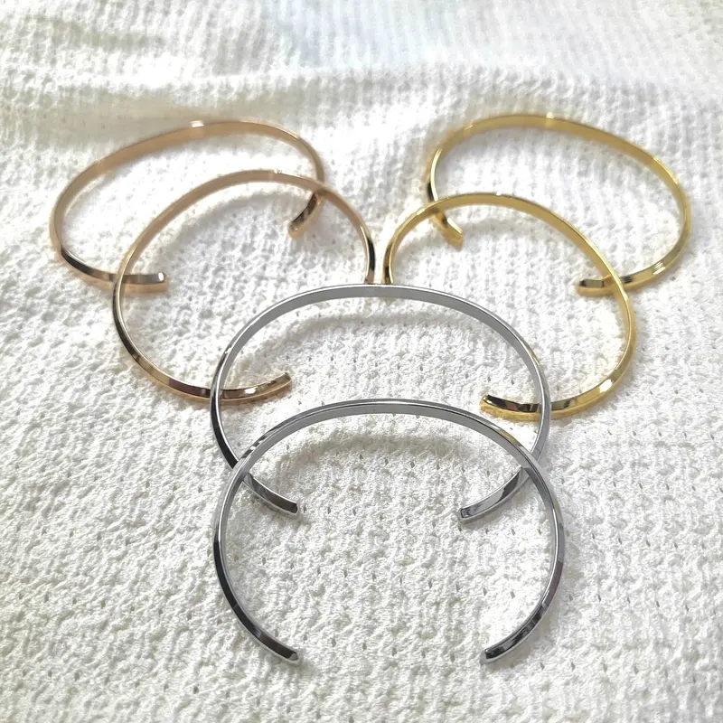Vòng tay Cuff Titan Không gỉ Ulashop (Bản đẹp) Ver1 (KHÔNG KHẮC TÊN) CHƯA GỒM HỘP - Lắc tay đôi không gỉ tình yêu cho Nam Nữ VCF3 5