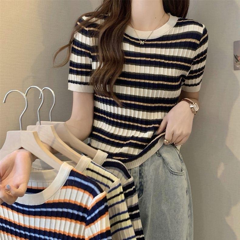 ￼Áo thun dệt kim nữ tay ngắn kiểu kẻ ngang cổ tròn len mongtoghi dáng croptop ôm body hàng Quảng Châu