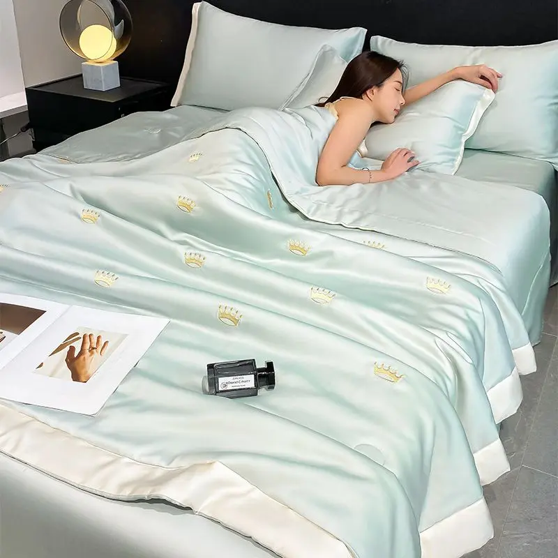 Chăn Mùa Hè, Chất Liệu Lụa Lạnh Bộ Bốn Món, Vỏ Thoáng Khí, Có Thể Giặt Máy, Thích Hợp Cho Giường Đơn Và Đôi, Chăn Mùa Hè Mỏng, Bộ 2024a 0