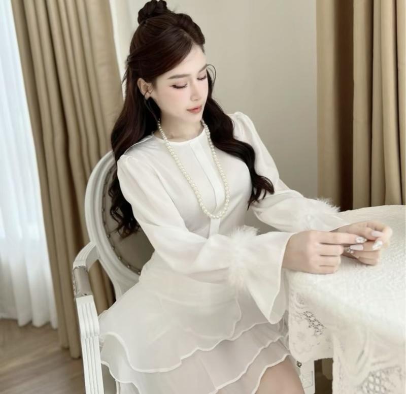 Set Áo Sơ Mi Tay Dài Voan Bóng Loe Đính Lông Xoè Mix Chân Váy Ngắn Xếp Li Thiết Kế Trắng Đen Nữ Women