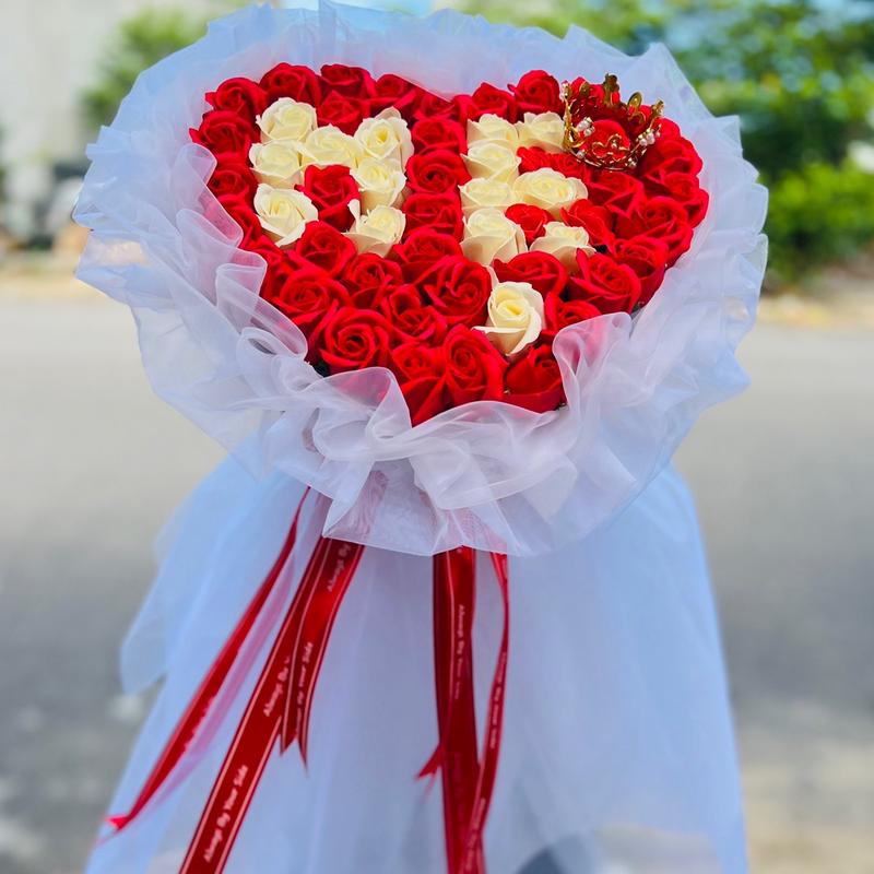 Bó Hoa Hồng Sáp Thơm ghép chữ MẸ 50 Bông Trang Trí Hoa Tặng Mẹ