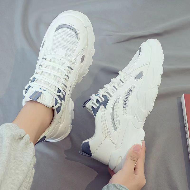Giày thể thao thường ngày Phong cách Instagram mới cho năm 2024 Giày thể thao nhỏ màu trắng dễ phối đồ cho nam tăng 5cm Sneaker Shoes Đế Bằng 4