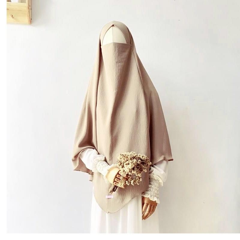 Product Introduction of Hijab Khimar Syari Jilbab Jumbo Daily French Khimar Crinkle Airflow Free Cadar Tali ZHI Hitam Layer 0