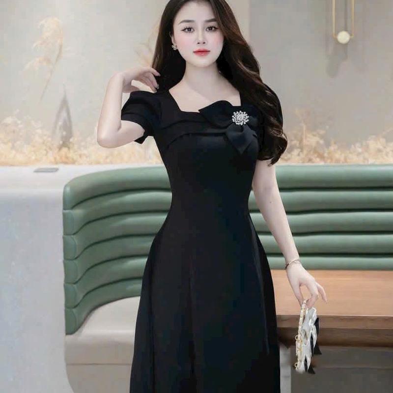 Đầm Nữ Bigsize Đi Tiệc Cổ Vuông Đính Hoa,Phụ Kiện Dáng Dài ,Váy Trơn Thanh Lịch, Nền Tảng, Sang Trọng, Đầm Thiết Kế Tiểu Thư 4