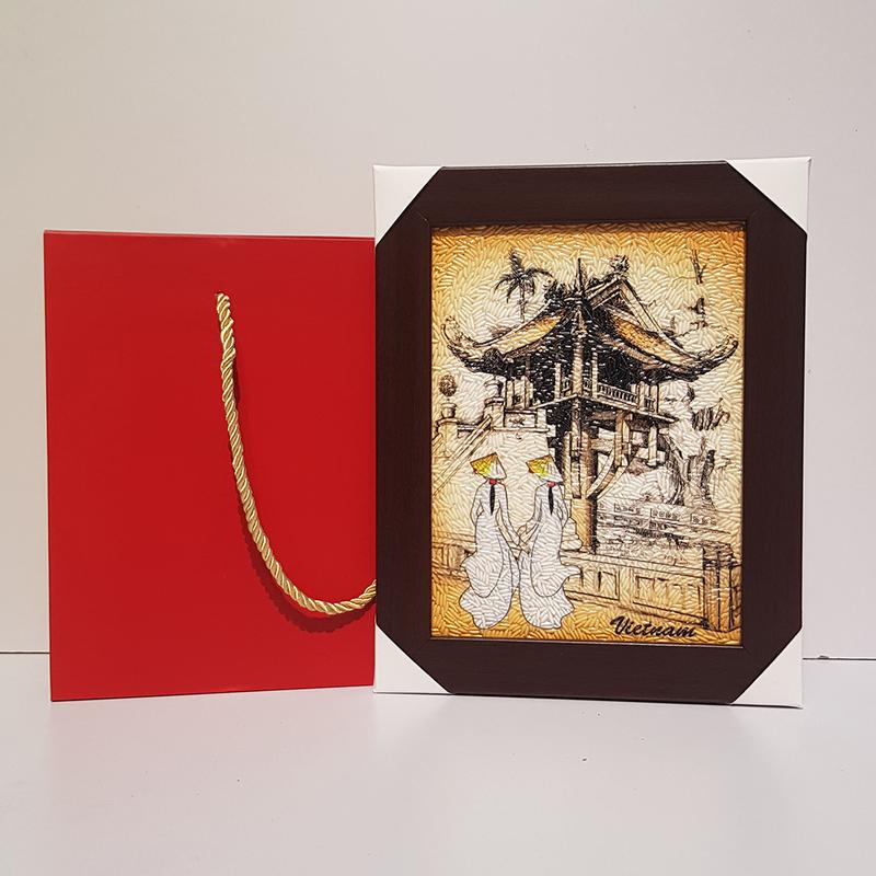 Tranh gạo chùa Một Cột  để bàn Hà Thành, quà lưu niệm Việt Nam