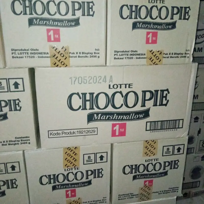 Lotte Chocopie Coklat / Dijual Per Karton (8 x 12 Pcs) 0