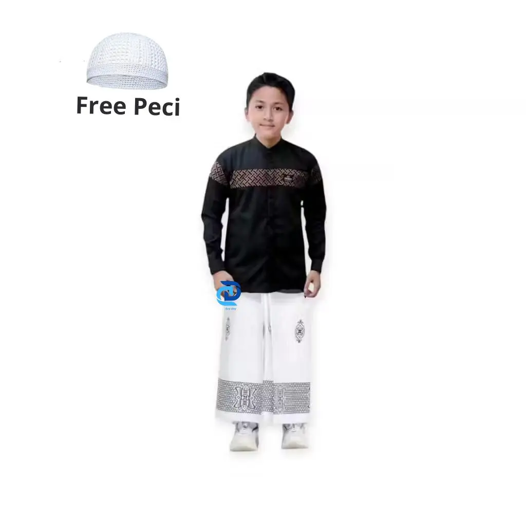 Koko Hitam Sarung Putih