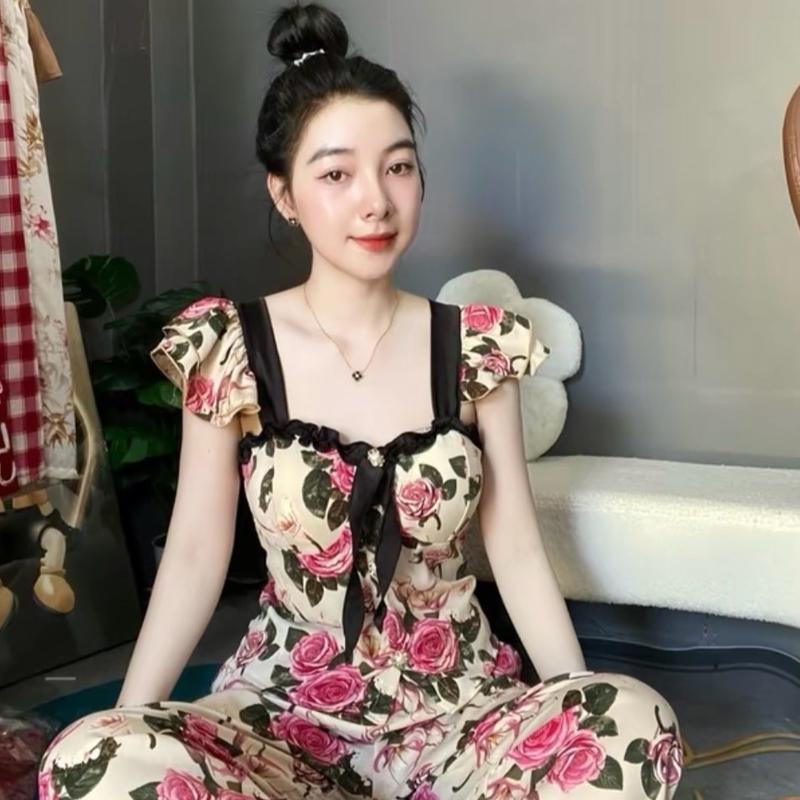 Bộ lụa cánh tiên 2 lớp. Có mút, lụa mango mềm, mịn ko nhăn, quần có túi. Freesize cho chị e từ 40-62kg 3