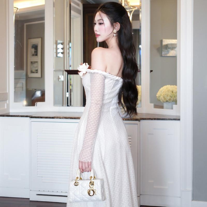 Đầm Khiết ren đan trễ vai dáng xòe tone màu trắng phong cách dự tiệc sang trọng KD34A 2