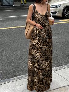 Women's Leopard Print Cami Dress, Casual Sleeveless Spaghetti Strap Long Dress for Summer, Ladies Clothes for Daily Wear
