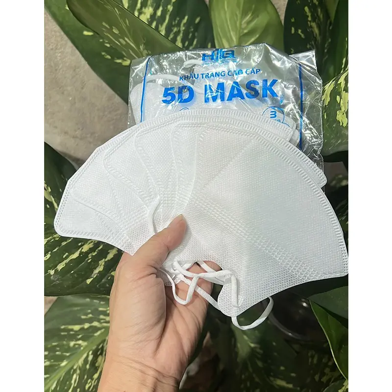 SET 100 Chiếc Khẩu Trang 5D Cao Cấp Hoàng Quân 3
