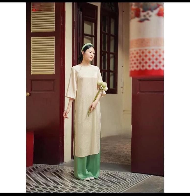Áo Dài Tết, Áo Dài cách tân dáng xuông họa tiết vải gấm Cao Cấp ( kèm quần ) -Nhi 7