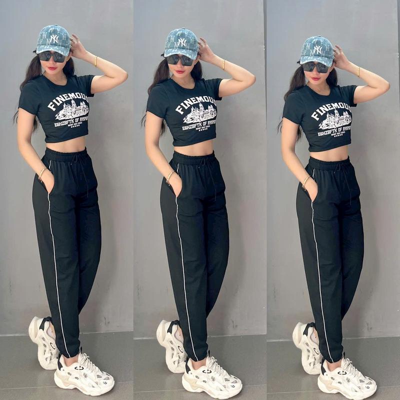 Bộ thể thao nữ vải thun lạnh co giãn bốn chiều rất tốt in logo bền màu không bị bong tróc đề xuất l 55. ️ bộ trắng bộ quần áo thể thao Sport Chạy Bộ Tập Thể Dục Tập Gym Thể Dục trên gối xxl