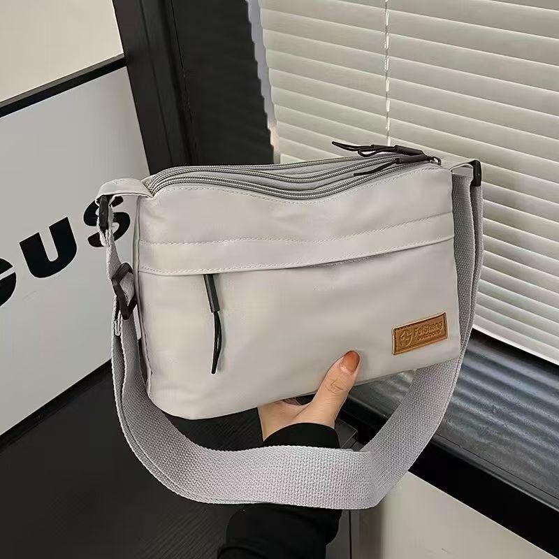 New fabric bag Japanese fashion simple shoulder crossbody bag multi-layer isolation bag style women's canvas bag 0