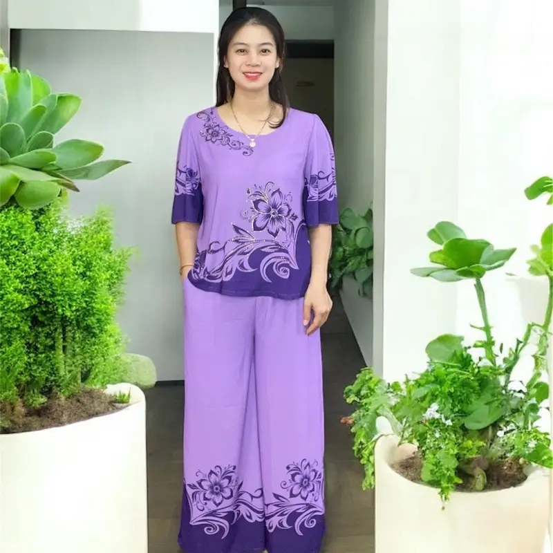 Bộ tằm ý hoạ tiết đơn giản sang trọng- quần dài ống 40cm, áo cổ tring hoa ép đá