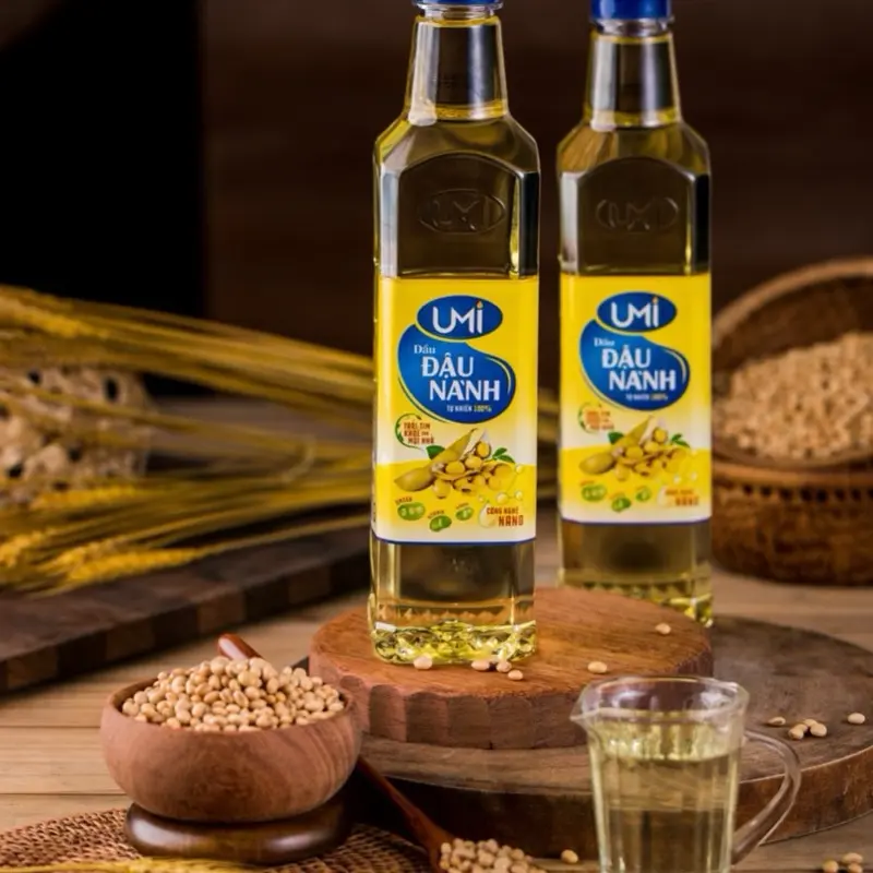 Dầu đậu nành cao cấp UMI 900ml
