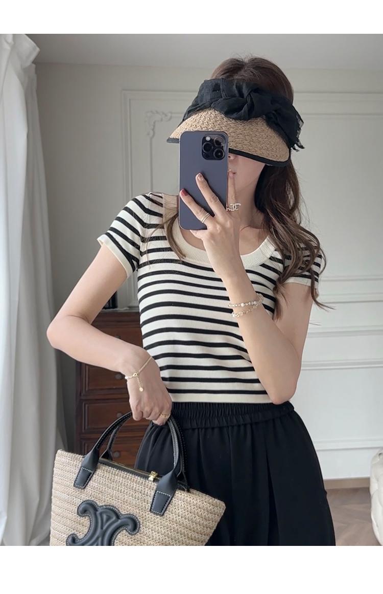Product Introduction of Striped Short Style Top Design Sense Niche 2024 New Summer Sweet Slim Fit Inner Shoulder Short-Sleeved T-shirt Women's Striped Short-Sleeved Top 7