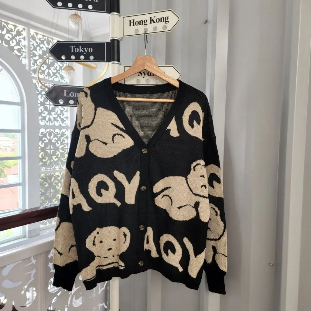 KNITZEN AQY BEAR OUTER CARDIGAN RAJUT CEWEK LUCU