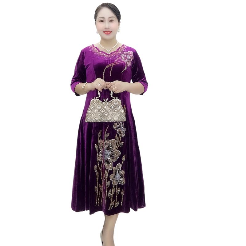 Product Introduction of ĐẦM NHUNG TRUNG NIÊN ĐÍNH ĐÁ KIM SA  #VH059 ,SANG CHẢNH QUÝ PHÁI TẶNG BÀ, TẶNG ME YÊU Nữ Women Dress Kim Tuyến Xanh Rêu 1