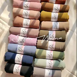 Pashmina oval ,  pashmina cerruty, oval, kekinian, viral . Jilbab Muslim Kerudung  Ceruty