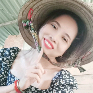 trà sữa Liên Trần