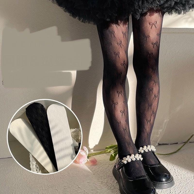 Quần tất lưới mỏng màu đen trắng cho bé họa tiết tiểu thư sang chảnh Baby City