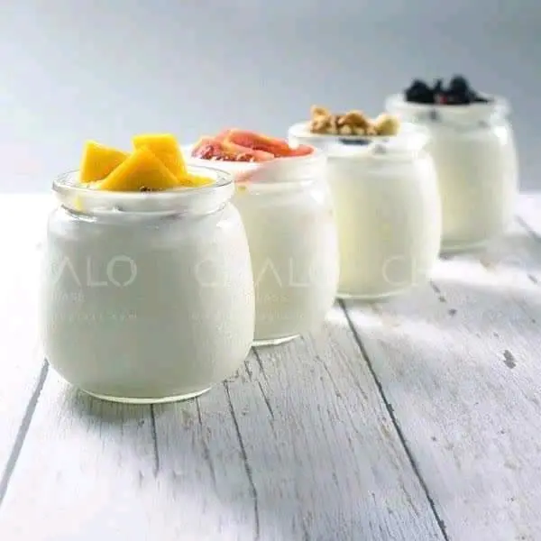 ￼Hũ làm sữa chua béo thuỷ tinh 200ml có nắp nhựa lọ làm sữa chua có lắp loại to thuỷ tinh nắp nhựa hộp 12 cái