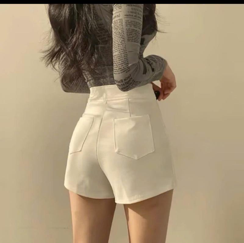 Quần Shorts Nữ Cạp Cao Dáng Ngắn,Có Túi Sau Có 2 Màu Đen Trắng Cơ bản.Ôm body Co Giãn 4 Chiều -Chất Vải Umi hàn Đẹp 5