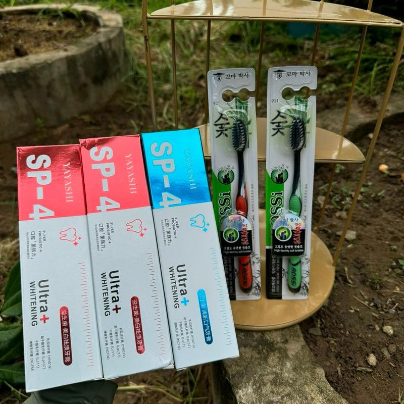 [Deal sốc Mua 1 Được 5 sản phẩm 2 Tuýp Đỏ +1 Tuýp Xanh + 2 Bàn Chải ] Kem Đánh Răng Yayashi SP-4 UlTra+ Hỗ trợ trắng răng và giúp hơi thở thơm tho 120gram