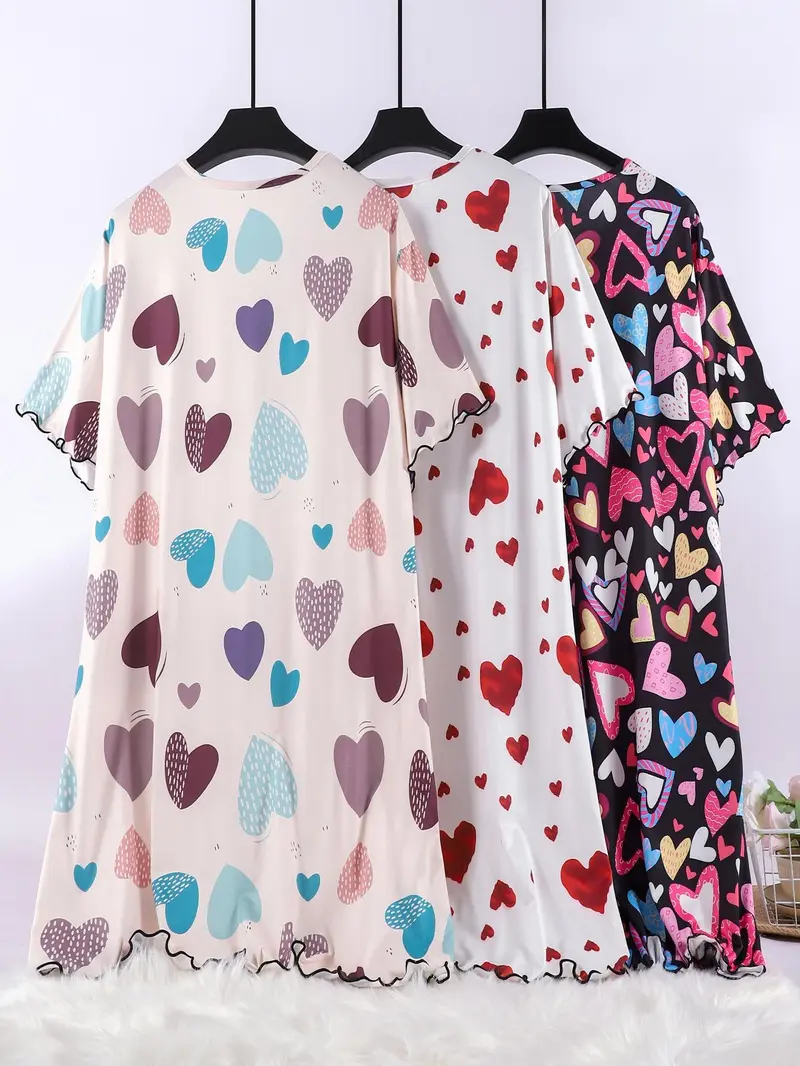 Product Introduction of 【Plus Size】 Heart Print Nightdress, Casual Comfy Short Sleeve Nightgown for Women, Women's Sleepwear for Summer, Loungewear 2