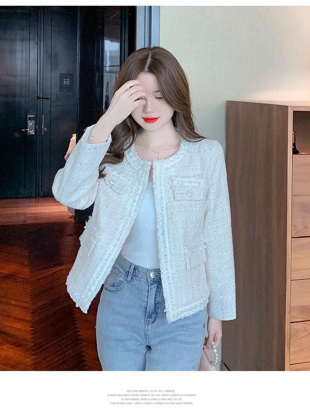Aó khoác dạ Tweed mẫu mới thiết kế phong cách quý cô thời trang kiểu pháp dáng ngắn viền cúc chuổi trắng ,áo khoác hai lớp hàng cao cấp thời trang thu xuân