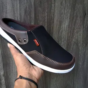 Sandal pria casual suede Karet Shoes sandal kekinian