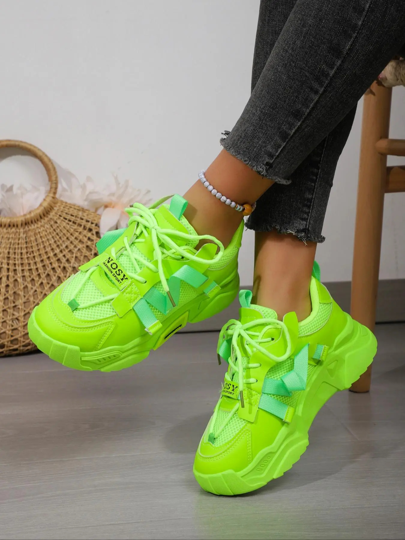 Women's Fashionable Lace Up Platform Sneakers, Casual Comfortable Breathable Sports Running Shoes, All-match Round Toe Chunky Sneakers for Daily Wear, Girl