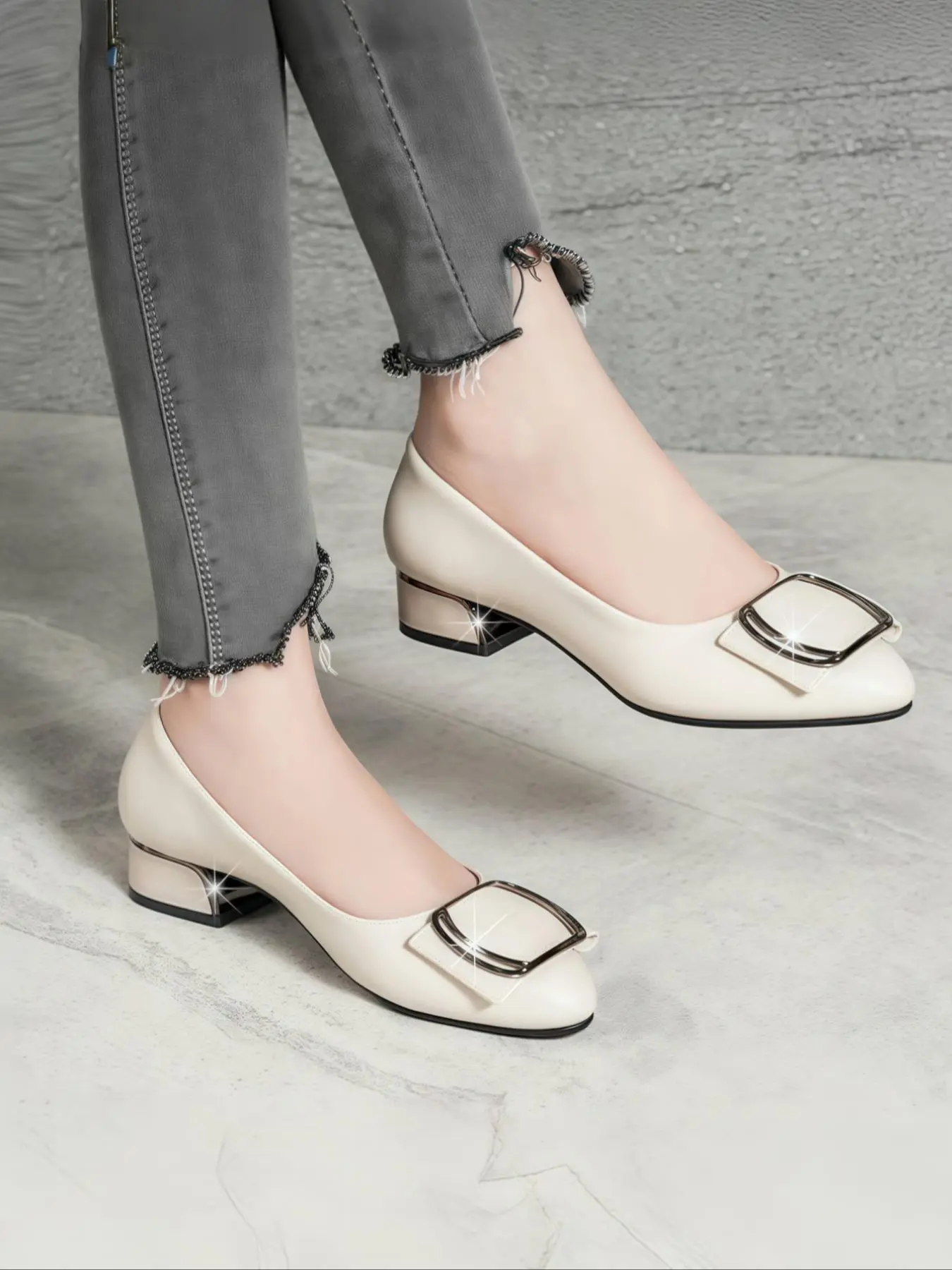 Women's Fashionable Metal Decorated Slip on Pumps, Elegant High Heel Shoes for Daily Wear, Lightweight Breathable Comfortable Shoes for Women