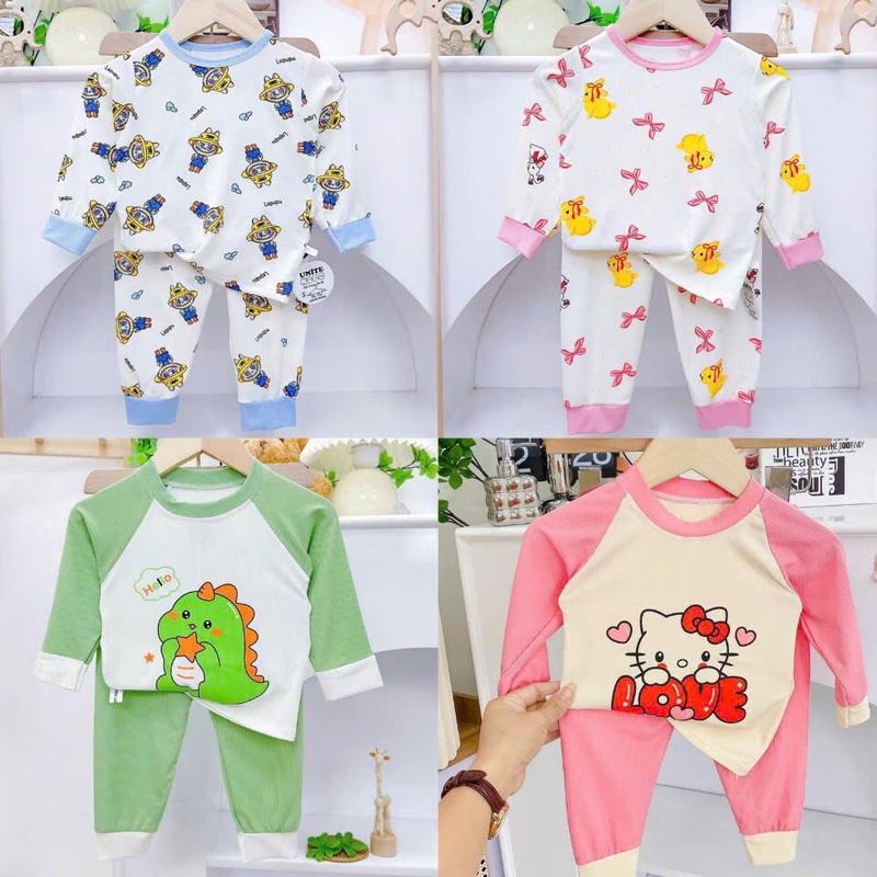 Combo 5  [ Tặng 1 bộ ] là 6 bộ quần áo dài tay mỏng nhẹ  cho bé trai và bé gái, chất liệu thun tăm mềm mịn .Có tăm kem và tăm màu .Không chọn mẫu . Baby Tee