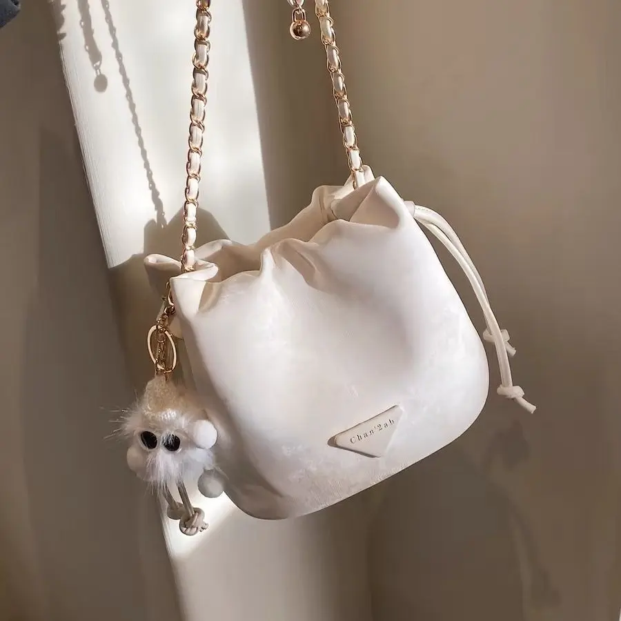 Túi Dây Xích Rút, Phong Cách Phương Tây, Túi Bucket, túi Messenger, Thời Trang Mới 2024, Dễ Phối Đồ, Túi Nhỏ Thường Ngày Bag Nữ